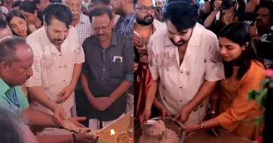 ഭക്തജനങ്ങൾക്ക് പ്രസാദം വിളമ്പി മമ്മൂട്ടി; എറണാകുളത്തപ്പൻ ക്ഷേത്രത്തിൽ മഹാ അന്നദാനത്തിന് തുടക്കം