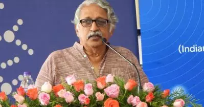 തിരുനാവായയില്‍ ‘കോഴിക്കോട്ടുകോയ’യുടെ ആളുകളില്ലാത്ത ഏത് മേളയും വികൃതമായ ആഭാസം: കെ.എന്‍. ഗണേശ്
