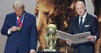 ട്രംപിനെതിരെ വ്യാപക പ്രതിഷേധം; 2026 ഫിഫ ലോകകപ്പ് മത്സരങ്ങളുടെ ടിക്കറ്റ് ക്യാന്‍സലാക്കി ആയിരങ്ങള്‍