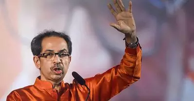 തെരഞ്ഞെടുപ്പ് കമ്മീഷണര്‍ക്ക് പണം നല്‍കുന്നത് എങ്ങനെയാണെന്ന് വെളിപ്പെടുത്തണം; നടപടിയെടിയാവശ്യപ്പെട്ട് ഉദ്ധവ് താക്കറെ