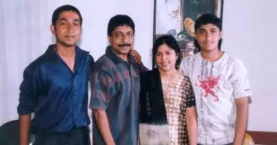 ശ്രീനിവാസന്റെ പേരില്‍ പ്രൊഡക്ഷന്‍ ഹൗസുമായി ധ്യാന്‍; ഉടന്‍ ലോഞ്ച് ചെയ്യുമെന്ന് റിപ്പോര്‍ട്ടുകള്‍
