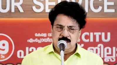 പി.കെ. ശശി കെ.ടി.ഡി.സി ചെയര്‍മാന്‍ സ്ഥാനം രാജിവെച്ചു; തെരഞ്ഞെടുപ്പുമായി ബന്ധമില്ലെന്ന് വിശദീകരണം