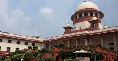 വോട്ടർ പട്ടിക പുതുക്കൽ; തടസ്സവാദങ്ങൾ ഉന്നയിക്കരുതെന്ന് തൃണമൂൽ കോൺഗ്രസിന് സുപ്രീം കോടതിയുടെ കർശന നിർദ്ദേശം