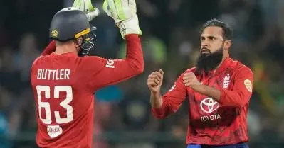 ഇന്ത്യയെ നേരിടാനെത്തുന്നത് ലോകത്താര്‍ക്കുമില്ലാത്ത റെക്കോഡുമായി; ഇനി ഈ നേട്ടം പിറക്കാന്‍ മൂന്നാമന്‍ എറിഞ്ഞുതീര്‍ക്കേണ്ടത് 42 ഓവറുകള്‍!