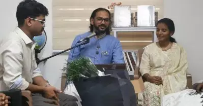 വധു ആര്യ, വരന്‍ അലി കാര്‍ഗില്‍; മതം മാറാതെ ഈ നിക്കാഹ്