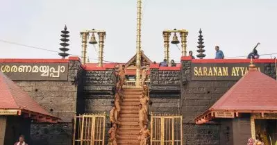 ആചാരം സംരക്ഷിക്കണം: ശബരിമല യുവതീ പ്രവേശനത്തില്‍ നിലപാട് മാറ്റി സര്‍ക്കാര്‍