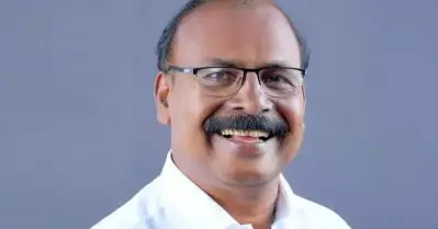 സി.പി.ഐയുമായി കലഹിച്ച് പാര്‍ട്ടി വിട്ടു, കോണ്‍ഗ്രസും കൈവിട്ടതോടെ സി.സി മുകുന്ദന്‍ ബി.ജെ.പിയില്‍; നാട്ടികയില്‍ സ്ഥാനാര്‍ത്ഥിയാകും