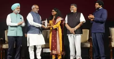 രാംനാഥ് ഗോയങ്കെ പുരസ്‌കാരം ഫൗസിയ മുസ്തഫയ്ക്ക്