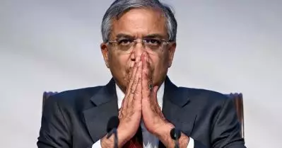 മുഖ്യ തെരഞ്ഞെടുപ്പ് കമ്മീഷണര്‍ക്കെതിരെ ഇംപീച്ച്‌മെന്റ് നീക്കം; 180 എം.പിമാര്‍ ഒപ്പിട്ടതായി റിപ്പോര്‍ട്ട്
