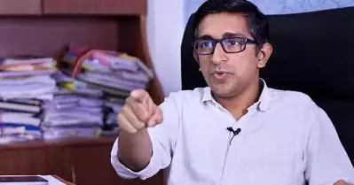 നടക്കുന്നത് മതത്തിന്റെ പേരിലുള്ള ക്രൈം; സവര്‍ണ്ണ വോട്ടുബാങ്കിനെ തൃപ്തിപ്പെടുത്താന്‍ സര്‍ക്കാര്‍ നിയമലംഘനത്തിന് കൂട്ടുനില്‍ക്കുന്നു: അഡ്വ.ഹരീഷ് വാസുദേവന്‍