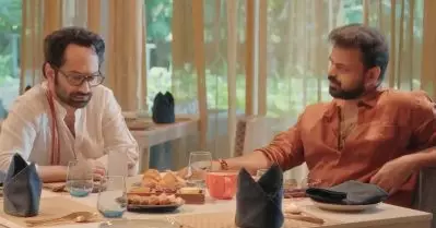 രണ്ടാളെയും ഒതുക്കിയതാണെന്ന് ചാക്കോച്ചന്‍, ഫഹദ് പുതിയതായി ഇട്ട രണ്ട് മൂന്ന് റിയാക്ഷനും തൂക്കി: ആരാണ് മെയിനെന്ന് വ്യക്തമാക്കാതെ പേട്രിയറ്റ് പ്രൊമോ