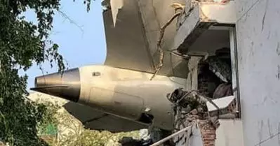 അഹമ്മദാബാദ് വിമാനാപാകടം; ബ്ലാക് ബോക്‌സ് വിവരങ്ങളും കോക്പിറ്റ് വോയ്‌സ് റെക്കോഡറും ഉടന്‍ പരസ്യപ്പെടുത്തണം; പ്രധാന മന്ത്രിക്ക് കത്തയച്ച് ഇരകളുടെ കുടുംബങ്ങള്‍