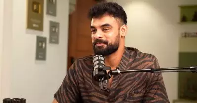എനിക്ക് നേരെ വെടിയുതിര്‍ത്താല്‍ ചാടി വീഴുന്ന സുഹൃത്തുക്കളുണ്ട്‌: ടൊവിനോ തോമസ്