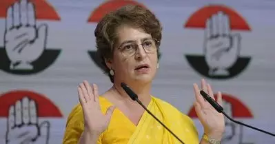 ഹാത്രാസ് മറന്നോ?, വനിതാ ഗുസ്തി താരങ്ങളെ തെരുവില്‍ നേരിട്ടത് മറന്നോ?; ഇതല്ലേ വനിതകളോടുള്ള ബി.ജെ.പിയുടെ ആത്മാര്‍ത്ഥത: പ്രിയങ്ക