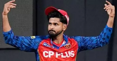 ചരിത്രത്തില്‍ മുംബൈയെ വെട്ടിയത് ഒരേയൊരു നായകന്‍ മാത്രം ‘ശ്രേയസ് സന്തോഷ് അയ്യര്‍’