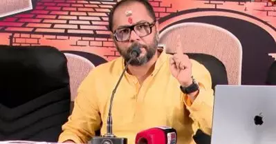 പത്മനാഭ സ്വാമി ക്ഷേത്രത്തിലെ നിലവറ കൊള്ള മറയ്ക്കാന്‍ ശബരിമല വിഷയം ആയുധമാക്കുന്നു; മതം പറഞ്ഞ് രാഷ്ട്രീയം കളിക്കുന്ന ബി.ജെ.പിയെ സൂക്ഷിക്കണം: സ്വാമി ഭദ്രാനന്ദ