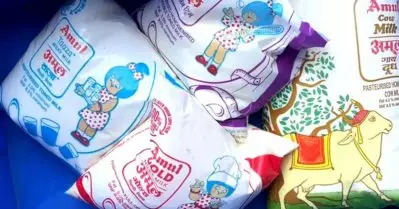 വില വർധിപ്പിച്ച് അമൂലും; ഒരു ലിറ്റർ പാലിന് രണ്ട് രൂപ കൂട്ടി