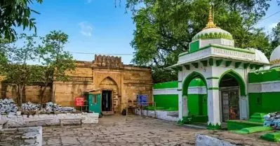 ഭോജ് ശാല മസ്ജിദ്‌ അല്ല, സരസ്വതി ദേവിക്ക് സമര്‍പ്പിക്കപ്പെട്ട ക്ഷേത്രം; വിവാദ ഉത്തരവുമായി മധ്യപ്രദേശ് ഹൈക്കോടതി