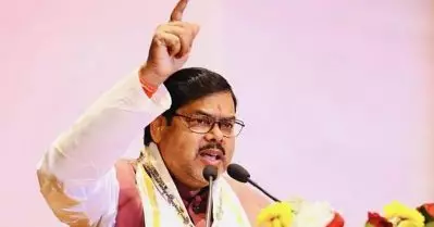 പെൺകുട്ടികൾ വീടിന്റെ നാലു ചുവരുകൾക്കുള്ളിൽ കഴിയേണ്ടവർ, വിദ്യാഭ്യാസത്തിന്റെ ആവശ്യമില്ല; വിവാദ പരാമർശവുമായി ബീഹാർ വിദ്യാഭ്യാസ മന്ത്രി