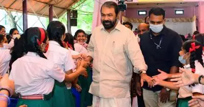 പിഎം ശ്രീ: നയാപൈസ വാങ്ങിയിട്ടില്ല; യു.ഡി.എഫ് സംഘപരിവാര്‍ അജണ്ടയ്ക്ക് കീഴ്‌പ്പെടുന്നു: വി. ശിവന്‍കുട്ടി