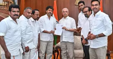 മന്ത്രിസ്ഥാനത്തിനായി ഇന്ത്യ മുന്നണിയെയും ബലി കഴിച്ച് കോണ്‍ഗ്രസ്, മന്ത്രിസ്ഥാനം സ്വീകരിക്കാതെ ഇടത് പാര്‍ട്ടികള്‍; തമിഴ്‌നാട്ടിലെ വ്യത്യസ്ത കാഴ്ചയിങ്ങനെ