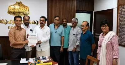 പ്രവാസി സീനിയര്‍ കെയര്‍ ഹോം; സാമൂഹിക നീതി വകുപ്പ് ഡയറക്ടറുമായി കൂടിക്കാഴ്ച നടത്തി പ്രവാസി ലീഗല്‍ സെല്‍ പ്രതിനിധികള്‍