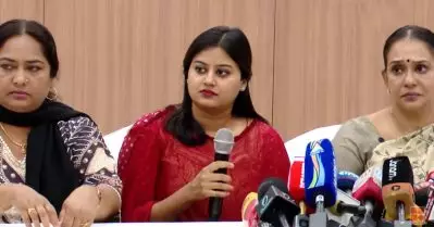 രമേഷ് പിഷാരടി എന്നോട് മാപ്പെഴുതികൊടുക്കണമെന്ന് പറഞ്ഞു; പരാതിക്കാരി മാപ്പെഴുതാന്‍ ഇതെന്താ വെള്ളരിക്കാപ്പട്ടണമോ: അന്‍സിബ