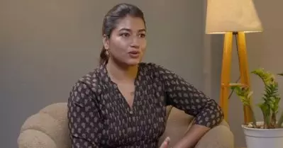 വിവാഹം കഴിച്ചാലോയെന്ന് ചോദിക്കുമ്പോഴൊക്കെ അവന്‍ സമയമായിട്ടില്ലെന്ന് പറയും; വിവാഹം എന്നാല്‍ ഒരാള്‍ മറ്റൊരാളെ സ്വന്തമാക്കലല്ല: ഗ്രേസ് ആന്റണി