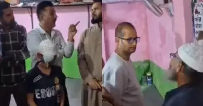 വീടിനുളളില്‍ അറബി പഠിപ്പിക്കുന്നത് മദ്രസ നടത്തുന്നതിന് തുല്യം: അതിക്രമിച്ച് കയറി ഹിന്ദുത്വരുടെ പ്രതിഷേധം