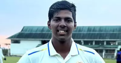 അരങ്ങേറ്റക്കാരന്റെ അഴിഞ്ഞാട്ടം; ഇന്ത്യക്കൊപ്പം സെഞ്ച്വറി തിളക്കത്തില്‍ മലയാളി താരം