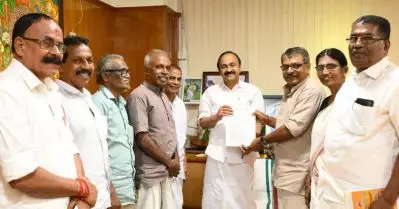 മുഖ്യമന്ത്രിയെ സന്ദര്‍ശിച്ച് ആര്‍.വി ബാബുവും ശശികലയും; ആവശ്യങ്ങള്‍ മുഖ്യമന്ത്രി അനുഭാവപൂര്‍വം കേട്ടെന്ന് ആര്‍.വി ബാബു