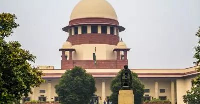 പൗരത്വം തീരുമാനിക്കുന്നത് തെരഞ്ഞെടുപ്പ് കമ്മീഷനല്ല; വോട്ടര്‍പട്ടികയില്‍ നിന്ന് പേര് വെട്ടിയാല്‍ പൗരത്വം ഇല്ലാതാവില്ല: സുപ്രീം കോടതി
