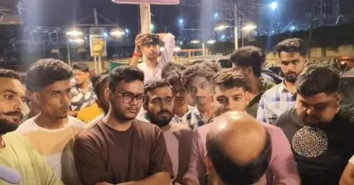 ‘ഹലാല്‍ മാത്രം പോരാ’; പശ്ചിമ ബംഗാളില്‍ റെസ്റ്റോറന്റിനു മുന്നില്‍ ബി.ജെ.പി പ്രതിഷേധം