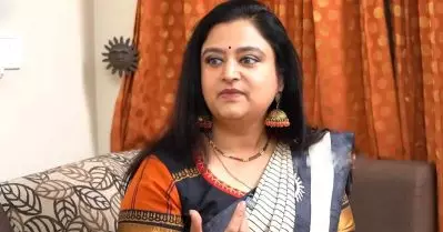 13 വര്‍ഷങ്ങള്‍ക്ക് ശേഷം തിരിച്ചെത്തിയപ്പോള്‍ എല്ലാവരും കാരവനിലാണ്, പഴയതുപോലെ വട്ടംകൂടിയിരുന്ന് സംസാരിക്കുന്നില്ല: മോഹിനി