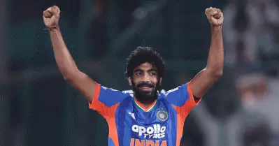 ഒറ്റ വിക്കറ്റ് പോലും വേണ്ട, ജപ്പാനില്‍ ചരിത്രം കുറിക്കാന്‍ ബുംറ; കിങ്ങും ഹിറ്റ്മാനുള്ള റെക്കോഡില്‍ അടിച്ചുകയറാന്‍ ഇത്രമാത്രം!