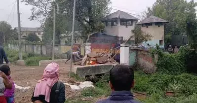മണിപ്പൂരില്‍ വീണ്ടും വെടിവെപ്പ്: 15 വയസുള്ള കുട്ടി കൊല്ലപ്പെട്ടു