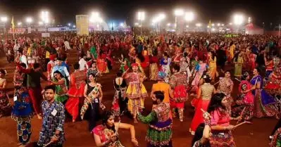 മഹാരാഷ്ട്രയിൽ നവരാത്രി പരിപാടികളിൽ മുസ്‌ലിംങ്ങൾക്ക് വിലക്ക്: ആധാർ പരിശോധന നിർബന്ധമാക്കണമെന്ന് വി.എച്ച്.പി