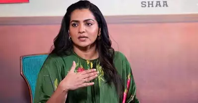 ബാക്കി എന്ത് കാര്യത്തിൽ അഭിപ്രായവ്യത്യാസം ഉണ്ടെങ്കിലും, മലയാള സിനിമയിലെ ആ ഒരു കാര്യം എടുത്തുപറയേണ്ടത് തന്നെയാണ്: പാർവതി തിരുവോത്ത്