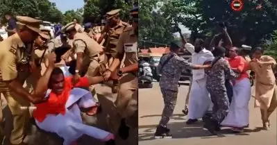 അമിത് ഷായ്ക്ക് നേരെ കൊല്ലത്ത് യൂത്ത് കോണ്‍ഗ്രസ് പ്രതിഷേധം; പൊലീസ് ബലം പ്രയോഗിച്ച് നീക്കി