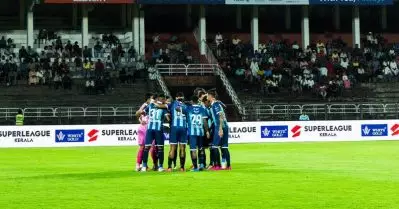 മലപ്പുറത്തിന്റെ ഹൃദയം തകർത്ത് ചരിത്രം നിലനിർത്തി; മലബാർ പോരിൽ കാലിക്കറ്റ്‌ രാജാവ്